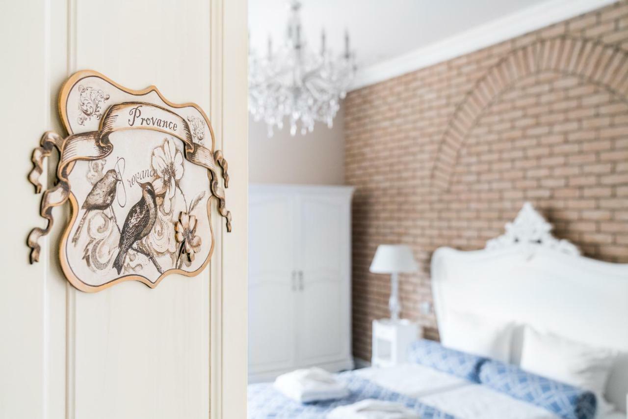 Lion Apartments 소포트 외부 사진